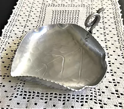 Hand Wrought Buenilum Aluminum Leaf Shaped Tidbit Serving Dish • $9.27