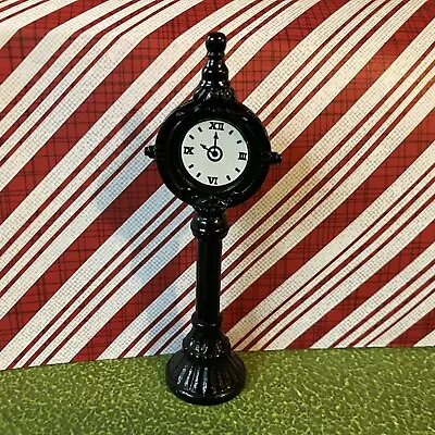 Vintage Mervyns Christmas Village Square Street Clock Metal 5.5  1995 EUC  • $13.99