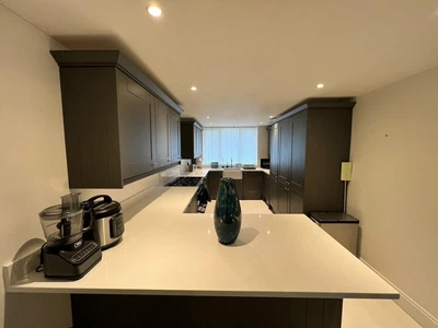 £6000 • Buy Complete Kitchen Including Integrated Appliances And A Full White Quartz Worktop