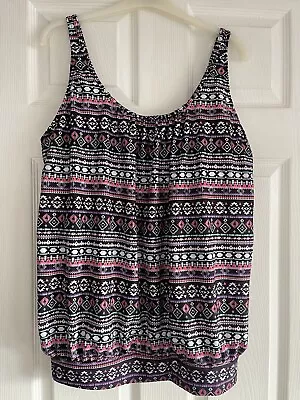 Ladies Lovely Patterned Summer Holiday Swimming Costume Tankini Top Size 22 • £0.99