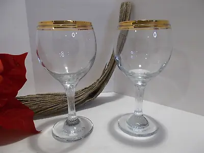 Vintage MCM Elegant Clear Glass With Gold Rim Sherry Glasses 6 1/4  Set Of 2 • $10.99