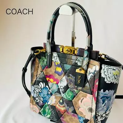 COACH Troupe Tote In Signature Canvas With Patchwork Kaffe Fassett Print 78465  • £522.77