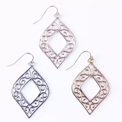 Trendy New Engraved Hollow Metal Floral Geometric Statement Moroccan Earrings • $1.39