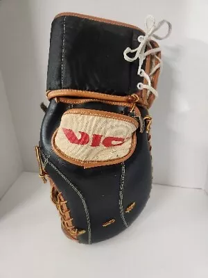 Vintage VIC GM507 Goalie Glove JR Pro Ice Hockey Leather • $59.99