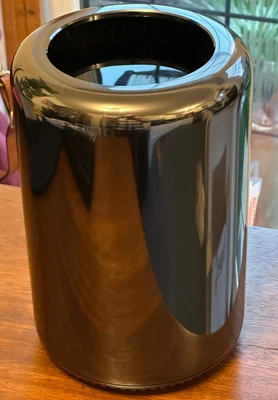 £599 • Buy MacPro 6,1 3.5 GHz 6 Core Xeon E5 1TB D700 AMD Fire Pro Grade A
