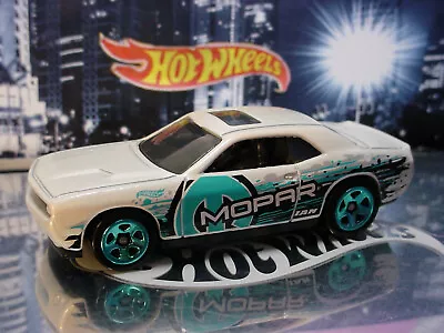 2024 MOPAR Exclusive '08 DODGE CHALLENGER SRT8🔥white;blue5sp🔥LOOSE Hot Wheels • $3.98