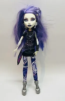 Monster High Spectra Vondergeist Picture Day Doll 2012 By Mattel • $24