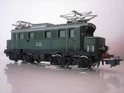 Märklin H0 3011 Electric Locomotive Crocodile E44 039 Green • $229.44