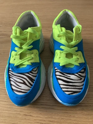 £9.99 • Buy JEFFREY CAMPBELL Multi Low Top Sneakers , Uk 5