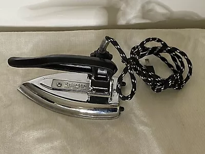 Vintage Art Deco Travel Iron Juliette 200 W Original Home Decor • $27.89