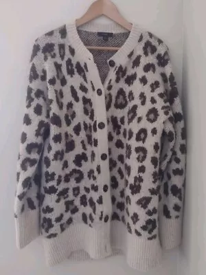 J. Crew Oversized Cardigan Sweater Size Smalll Tan Animal Print Wool BJ572 • $29.99