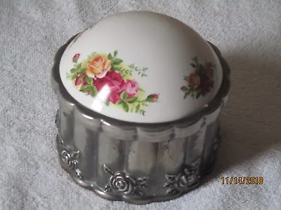 Vintage Jewelry Ring Box Round Metal With Ceramic Top With Roses • $9.99