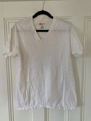 $15 • Buy Vtg 90s Hanes Plain White T-Shirt Single Stitch 100% Cotton V-Neck Undershirt