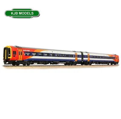 OO Gauge Bachmann 31-495 Class 158 2 Car DMU 158884 South West Trains • $651.35