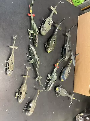 BUILT 1/72 Scale Plastic Models Early Vietnam Helicopters Hueys Cobras Cayuses • $59.99