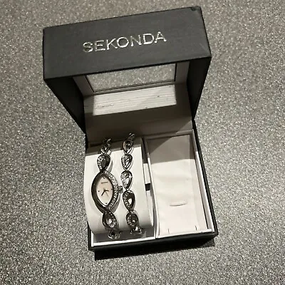 Sekonda Ladies Watch And Bracelet Set Boxed • £27.50