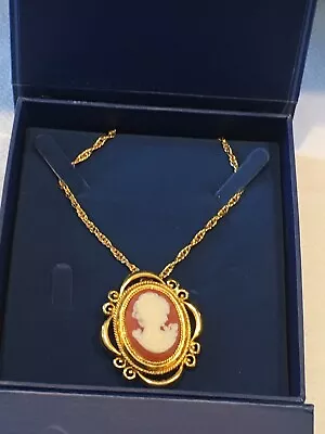 Vintage Max Factor Solid Perfume Cameo On Chain Necklace NIB • $22