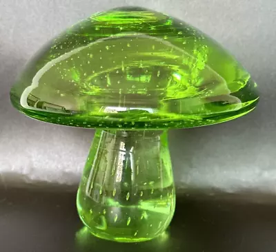 1950s Murano Vaseline Green Bubbled Glass Mushroom Figurine Paperweight • $215.99