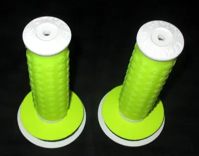 Oakley Grips New White W Neon Yellow Sleeves & Neon Donuts B-1b Bmx Vintage Wow • $349.99