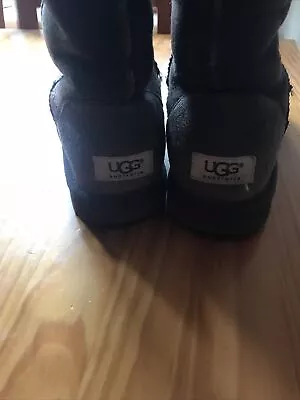 Ugg Boots Size 6.5 • £15