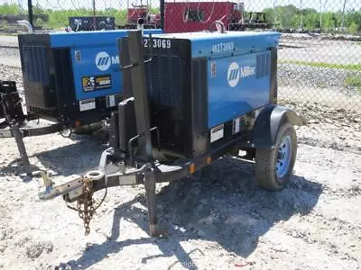 2019 Miller Electric BIG BLUE 400 Diesel Towable Welder Generator Bidadoo • $1025
