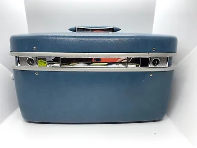 Vintage Samsonite Silhouette Cosmetic Train Case Blue W/ Mirror Tray & Key • £61.75