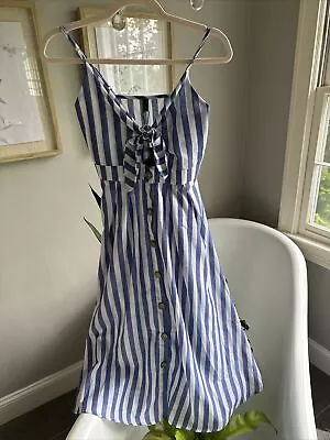 NWT Zaful Summer Blue And White Striped Dress Sz S • £8.55