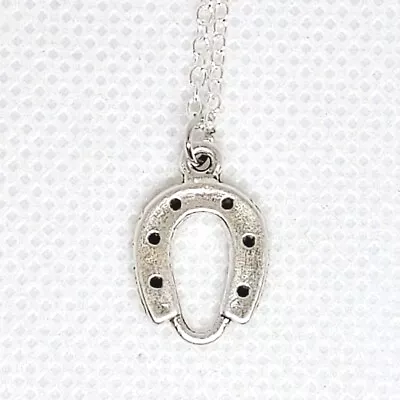 Tibetan Silver Yin Yang Charm Pendant On Extendable Silver Tone Chain Necklace • £4.20