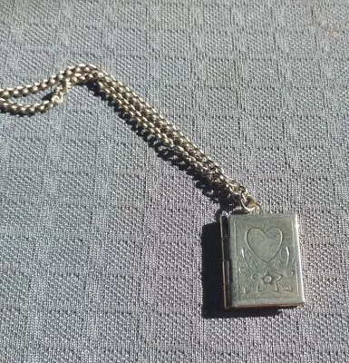 Antique Vintage Locket Pendant Necklace Silver Toned Etched • $17.99