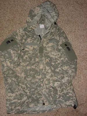 Gen III 3 ECWCS Level 5 Soft Shell Cold Weather Jacket ACU UCP Large Regular • $109.95
