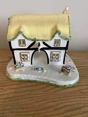 Vintage Coalport Cottages   The Coaching Inn” • £7