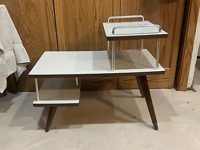 Awesome Vintage MCM Three Tiered End Table • $125