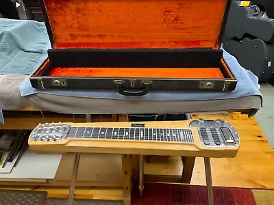 Fender Stringmaster  Deluxe Eight-8 String Lap Steel Guitar Case And Legs • $1199