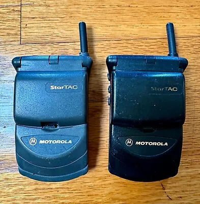 Lot Of 2 Vintage Motorola StarTAC Flip Phones Untested MCI Verizon ST7867W • $29.99