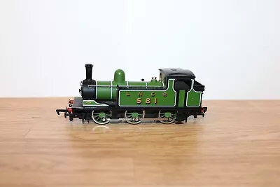 Mainline OO Gauge LNER Class J72 0-6-0T Apple Green 581  - For Spares Or Repairs • £24.99