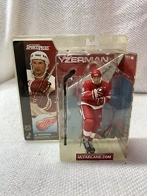 McFarlane Sports Picks NHL Series 1 Steve Yzerman Detroit Red Wings 🏒🥅 • $29.99