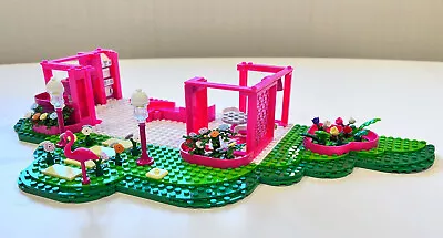 Mega Bloks Bricks - BARBIE THE MOVIE Dream House LIVING ROOM KITCHEN - *READ* • $19.99