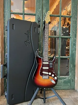 Fender American Pro Ⅱ Stratocaster In 3 Color Sunburst W/Case • $1639.99