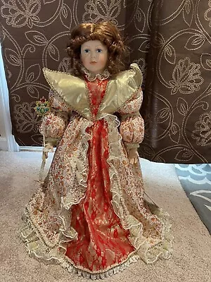 William Tung Doll Queen Victoria Royal Dress 26  Porcelain EUC *READ • $60