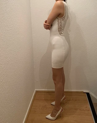 £6 • Buy Zara White Mini Lace Dress Size S
