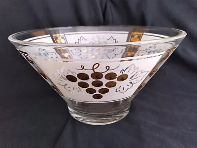 MCM Vintage Large ANCHOR HOCKING “Golden  Grape” Pattern Chip Bowl • $20