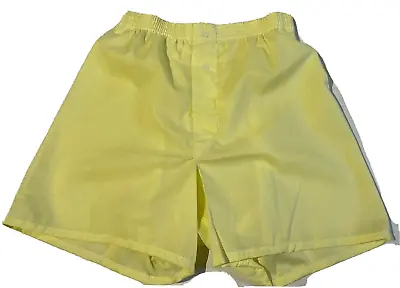 Vintage Men Classic Permanent Press Cotton Blend Yellow Boxer Shorts Sz 30 USA • $19