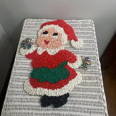 Vintage Mrs Santa Clause Melted Plastic Popcorn Christmas Wall Decor 18” • $21.95