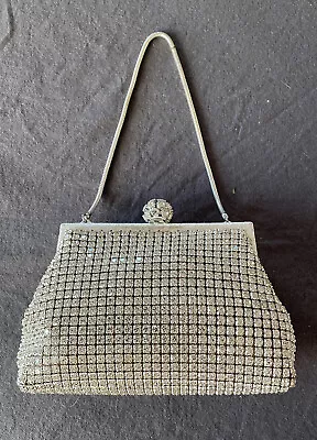 $340 • Buy Beautiful Oroton Vintage Bag