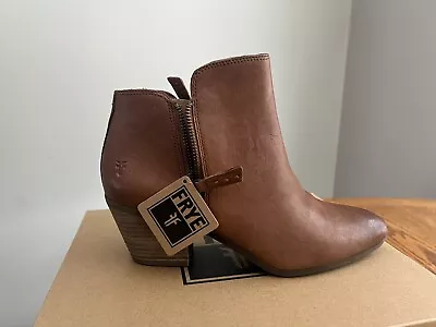 Frye Women's Judith Cognac Leather Boots With Double Zip Size 9 M • $98.95