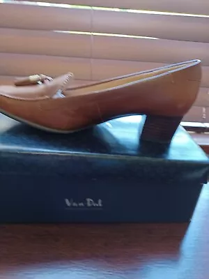 Van Dal Tan Court Shoe Size 4.5 • £12