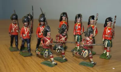 Lead Soldiers Britains Highlanders And Guards 1900-1940 X 12 Figures • £9.99
