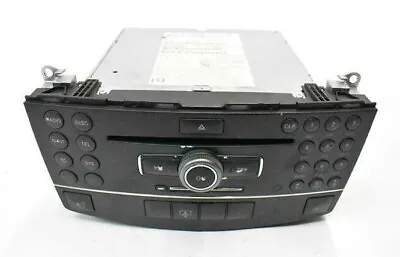 08-11 Mercedes W204 C300 C350 Navigation Command Head Unit DVD CD Audio OEM • $318