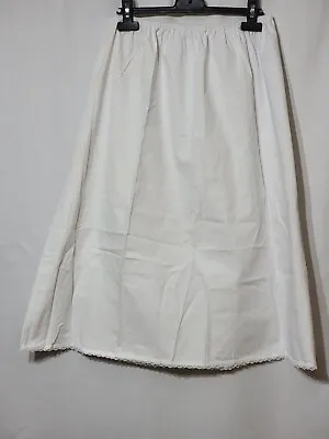 Vintage Velrose Half Slip Size 1x White 100% Cotton Style 1090 Made In Mexico • $16.99
