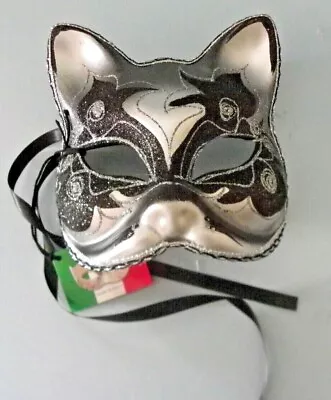 Original Regalmoda Hand Painted Venetian Cat Mask Silver/Black Made In Italy New • $19.99